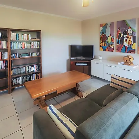 3 Bedroom Gorgeous In Chinian * Saint-Chinian