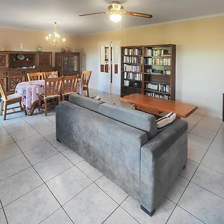 Pet Friendly In Chinian With Wifi * Сен-Шиньян