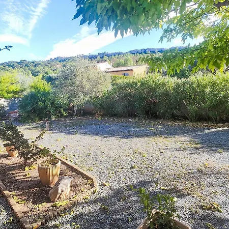 3 Bedroom Gorgeous In Chinian * Saint-Chinian