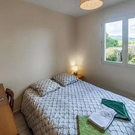 Casa vacanze 3 Bedroom Gorgeous In Chinian *