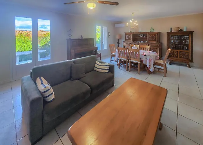 Pet Friendly In Chinian With Wifi Σπίτι διακοπών *