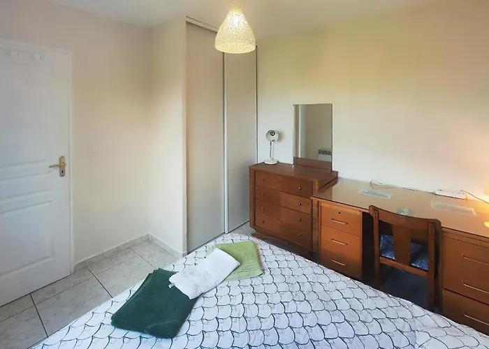 Σπίτι διακοπών Pet Friendly In Chinian With Wifi